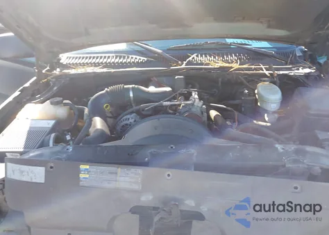 2004 Chevrolet Silverado 1500 Work Truck z USA, uszkodzony, nr VIN 1GCEK14X84Z316339